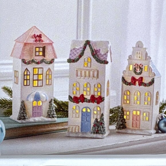 Christmas Cynthia Rowley Pastel Resin LED Lighted Village Houses Set of 3 NIB - Picture 3 of 9
